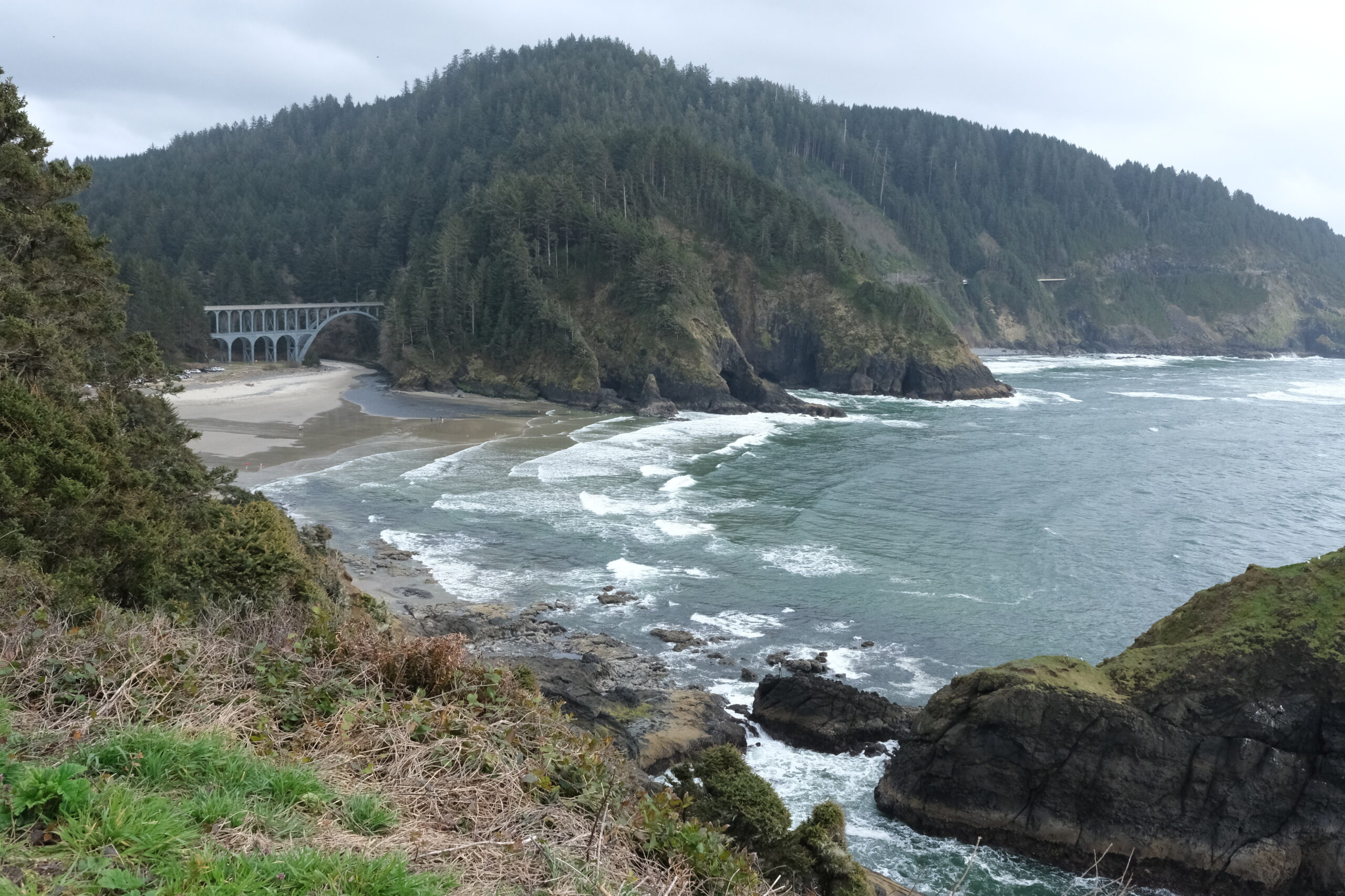 beach erosion at heceta head